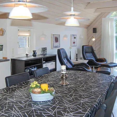 Guldvangen Norre Nebel I *